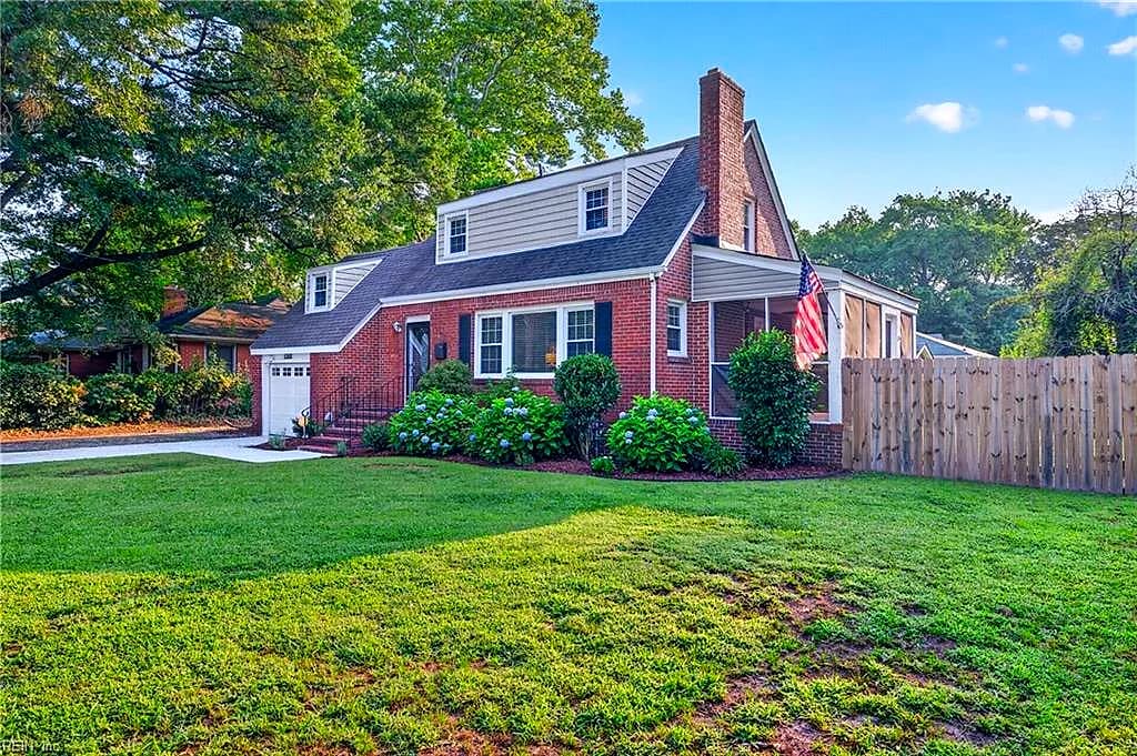 6368 Glenoak DR, NORFOLK VA 23513 - Photo 4