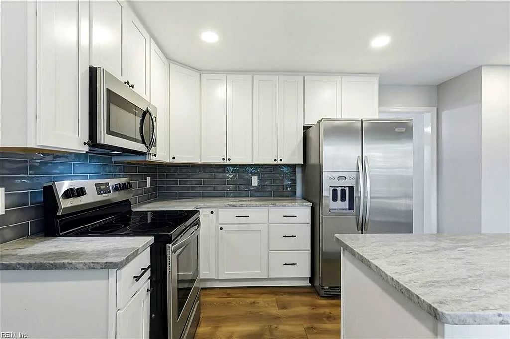 4728 Longmont RD, VIRGINIABEACH VA 23456 thumb 8