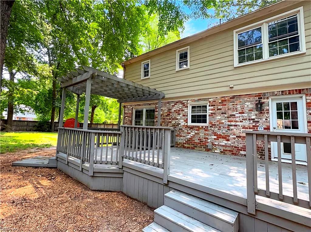 101 Bonito DR, YORKTOWN VA 23692 thumb 6