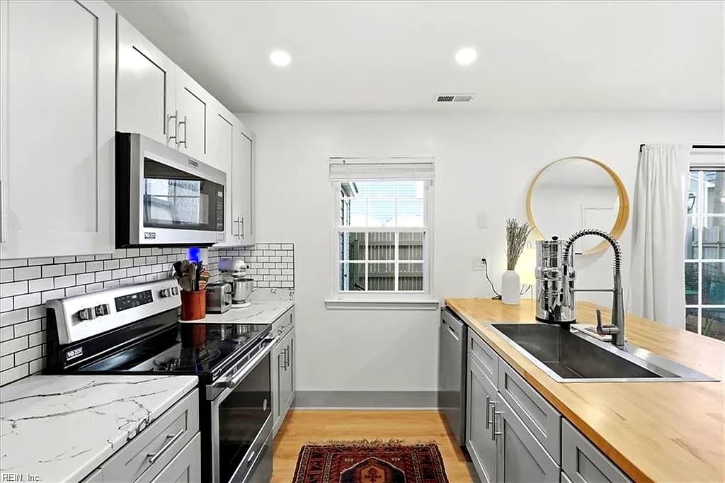 411 Chatterton DR, VIRGINIABEACH VA 23454 thumb 12