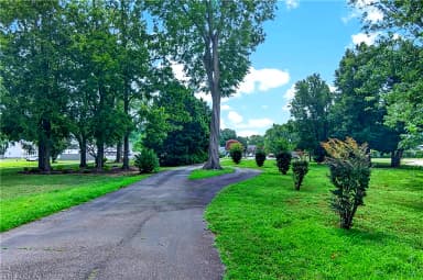 19 Hampshire DR, HAMPTON VA 23669 thumb 3