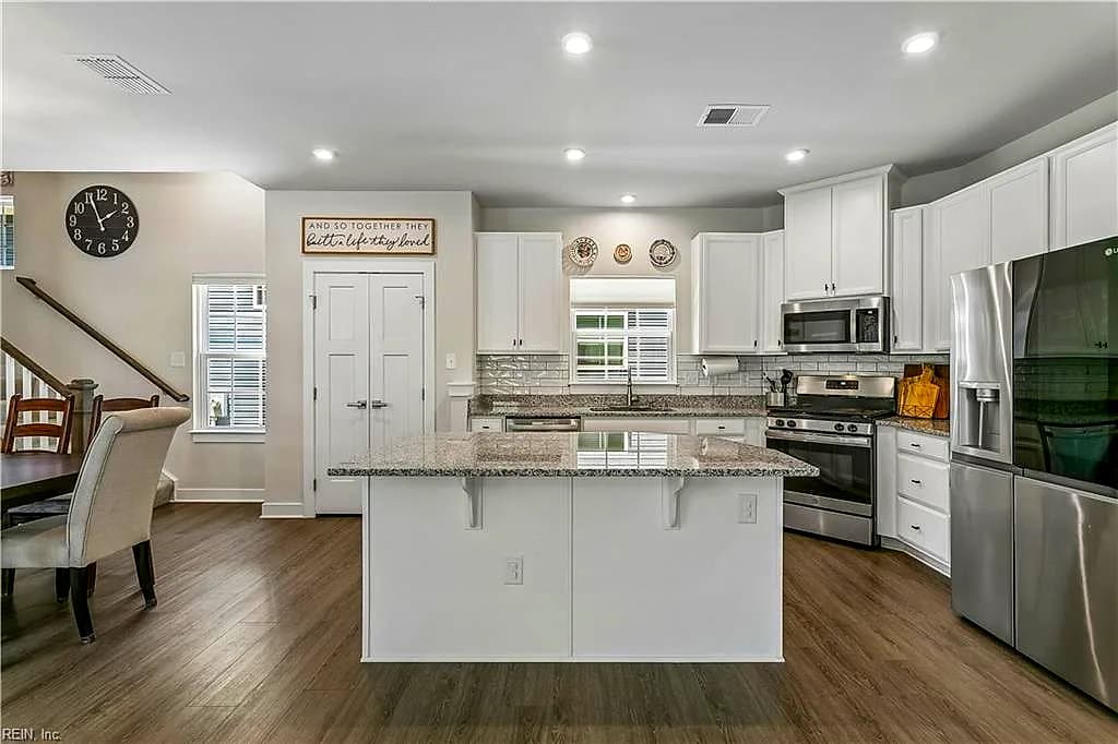 115 Legacy BLVD, POQUOSON VA 23662 thumb 12