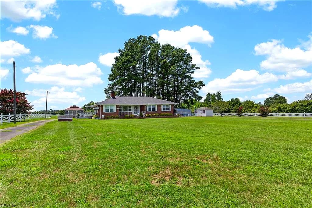 8497 Gates RD, SUFFOLK VA 23437 - Photo 3