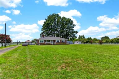 8497 Gates RD, SUFFOLK VA 23437 thumb 3