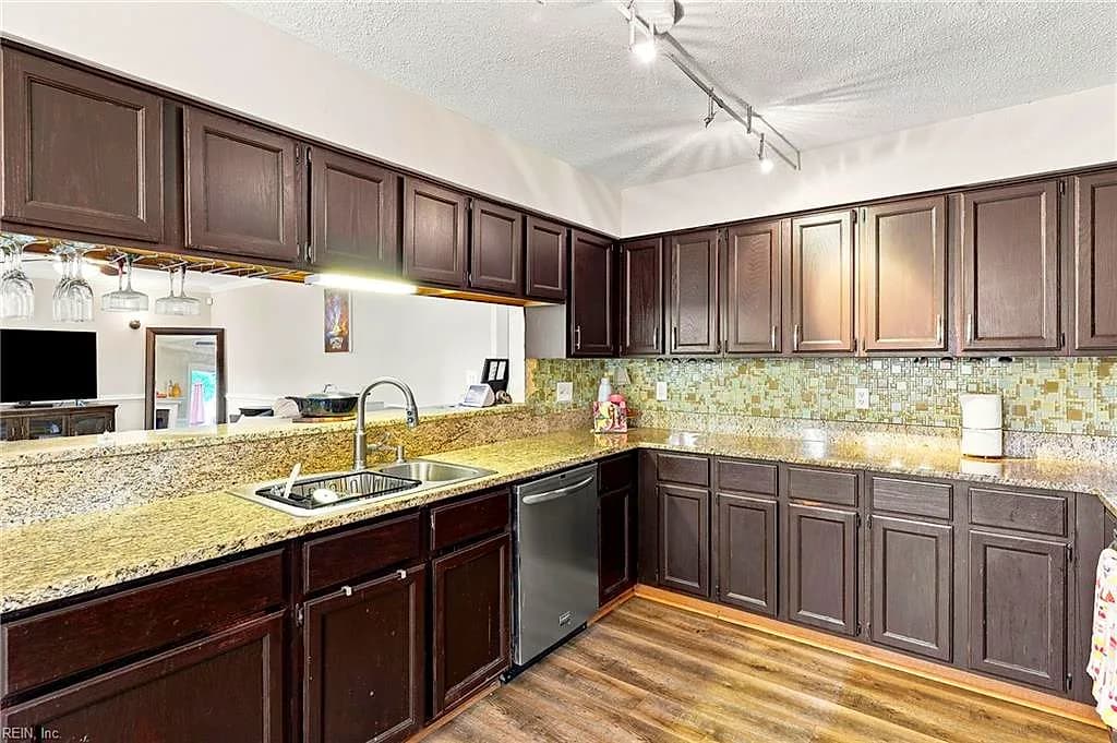 7 Copper Kersey DR, HAMPTON VA 23666 thumb 9