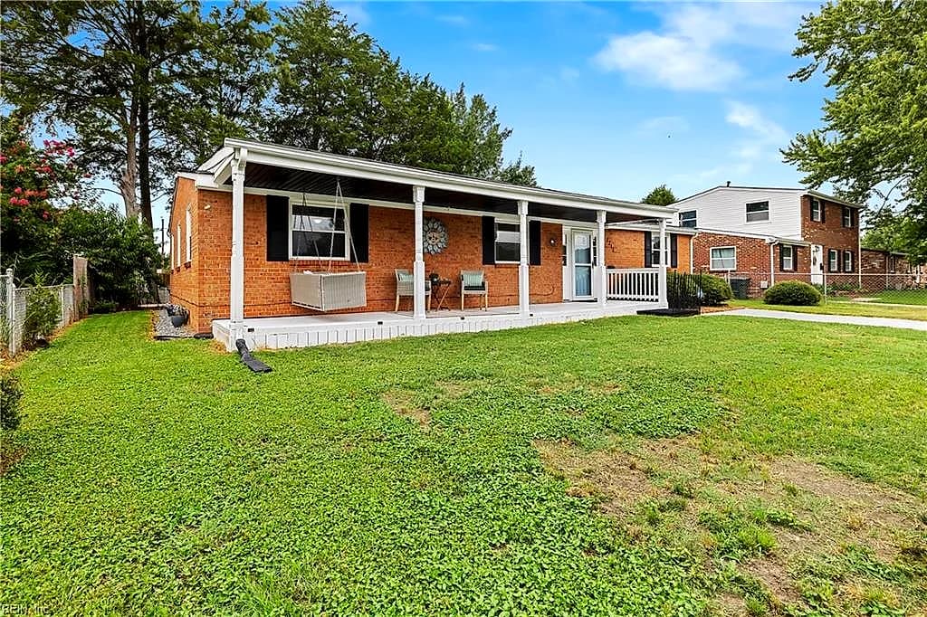 2215 Rawood DR, HAMPTON VA 23663 thumb 11