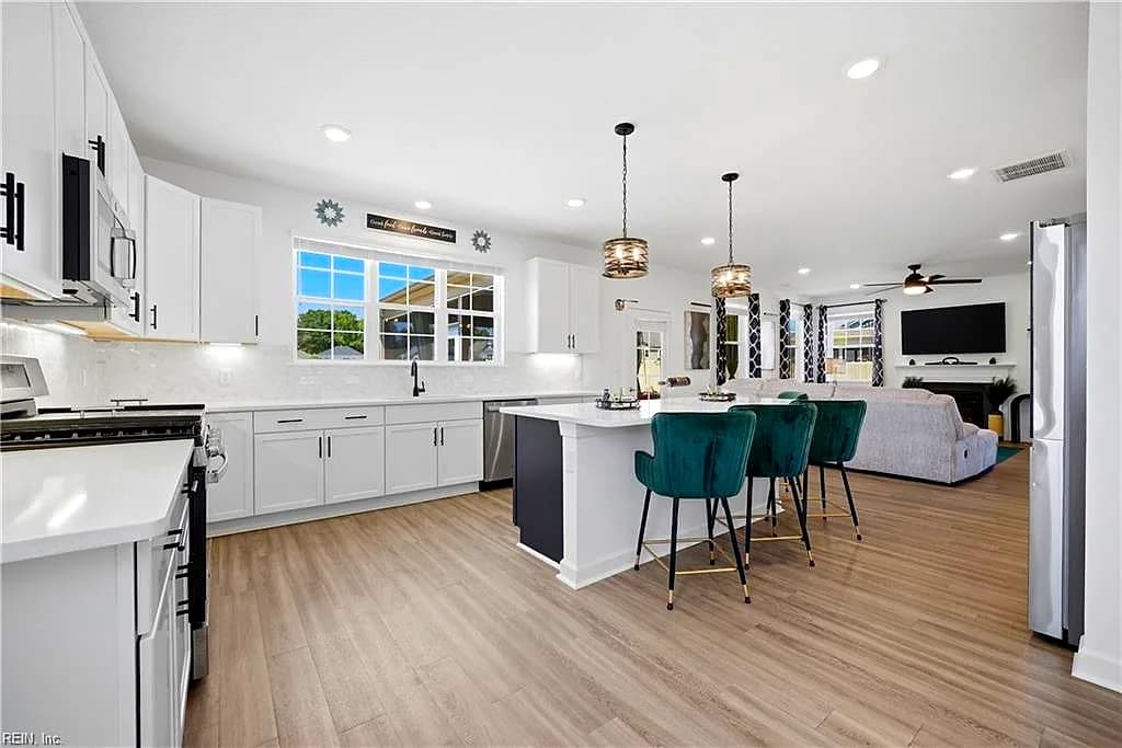 1910 Briton LN, CHESAPEAKE VA 23322 thumb 10