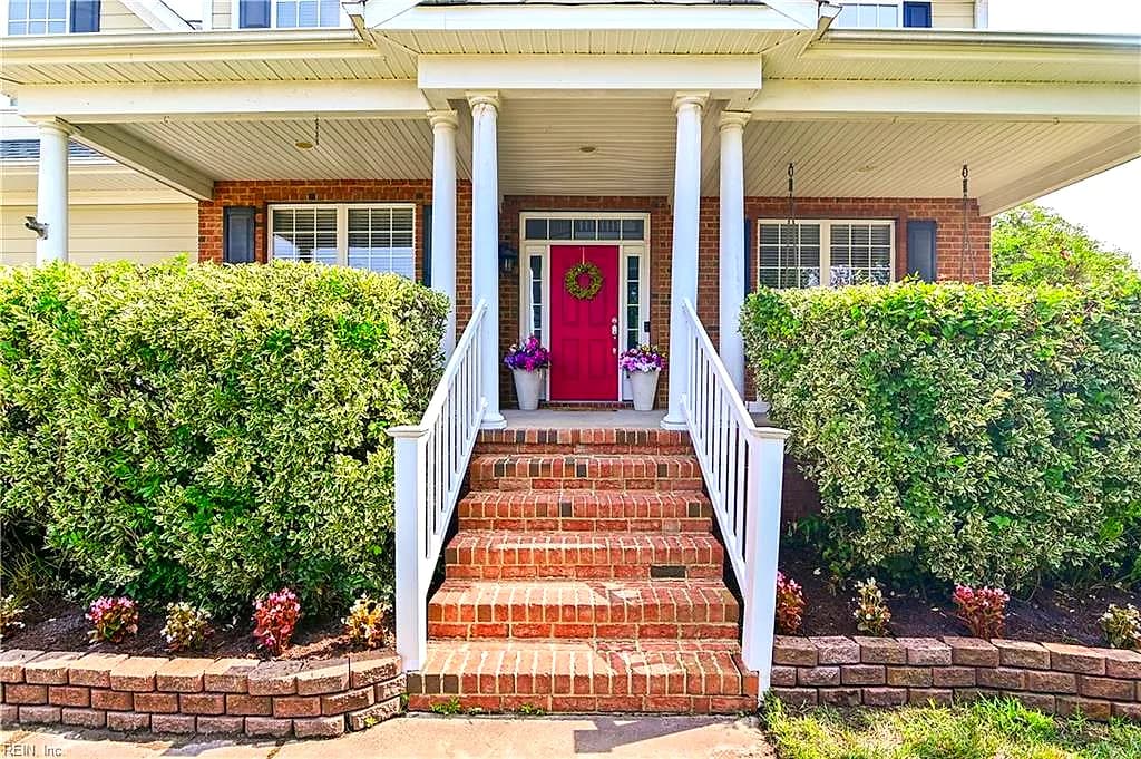 1237 Spruce LN, CHESAPEAKE VA 23320 - Photo 3