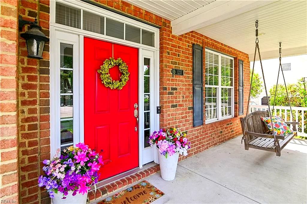 1237 Spruce LN, CHESAPEAKE VA 23320 - Photo 4