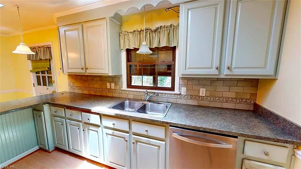 110 Londonshire TER, HAMPTON VA 23666 thumb 11