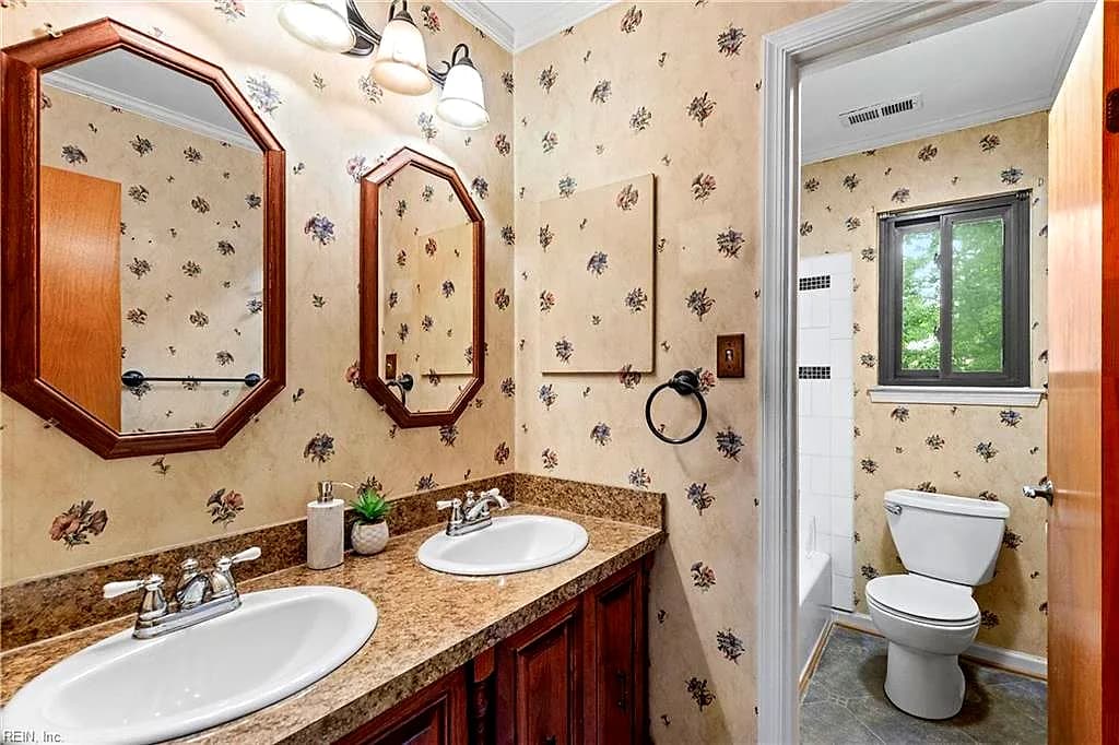 1805 Breckenridge CIR, VIRGINIA BEACH VA 23453 thumb 12