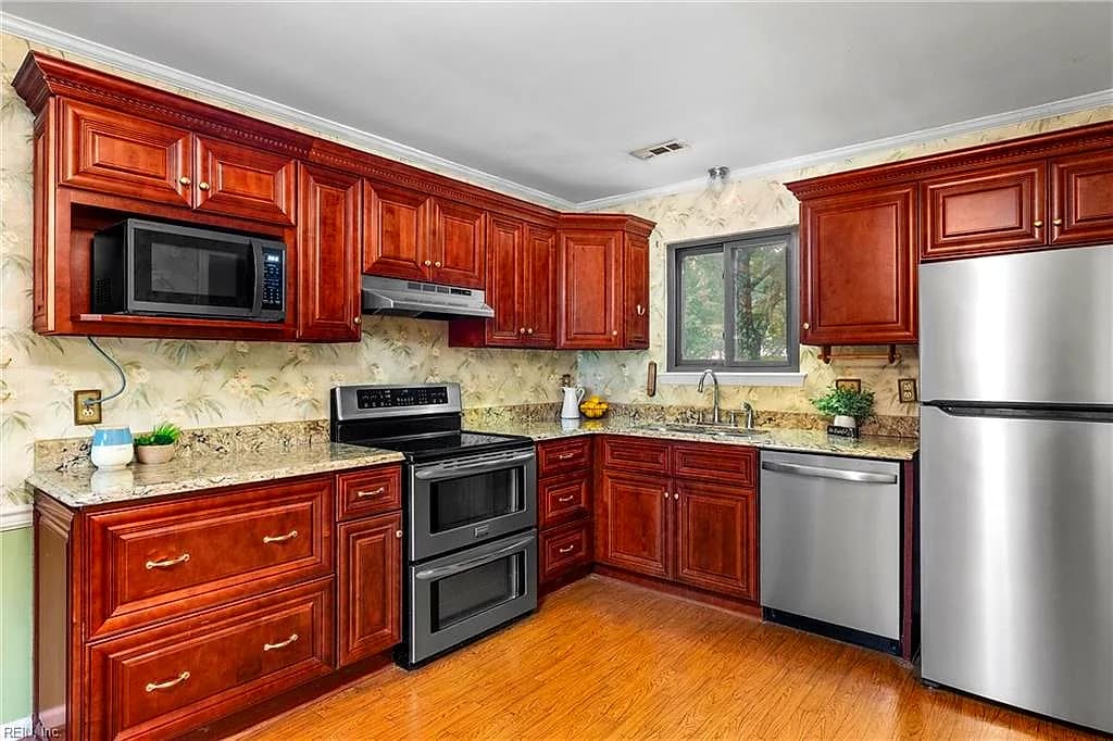 1805 Breckenridge CIR, VIRGINIA BEACH VA 23453 thumb 9