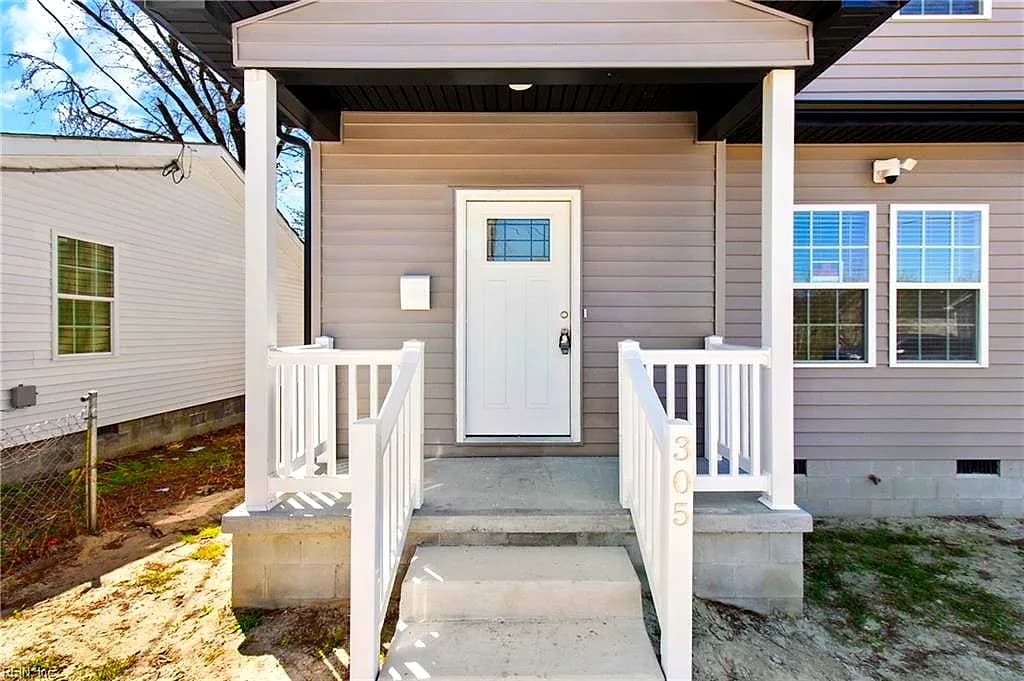 305 W Cypress ST, ELIZABETHCITY NC 27909 - Photo 5