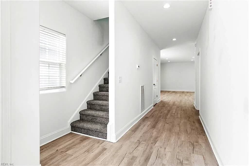 305 W Cypress ST, ELIZABETHCITY NC 27909 thumb 9