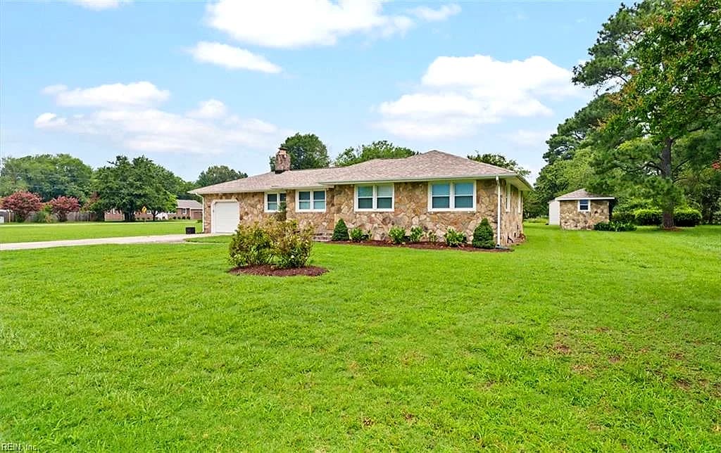 101 Barcroft DR, SMITHFIELD VA 23430 - Photo 4