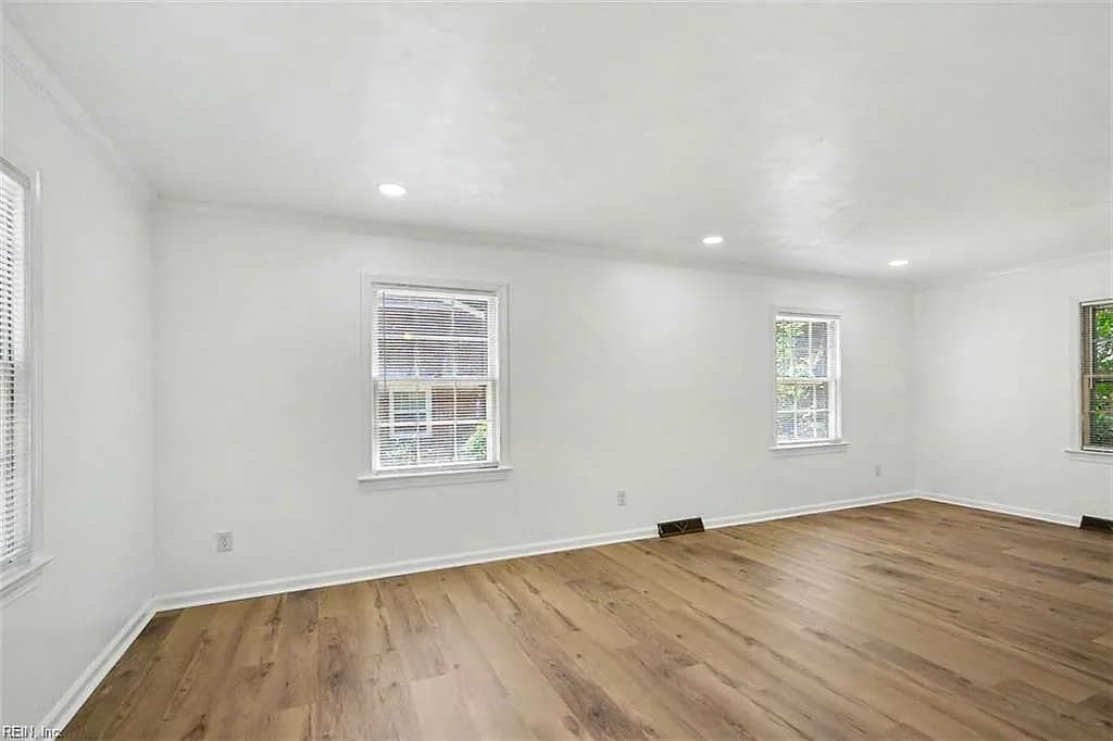 212 Watkins DR, HAMPTON VA 23669 thumb 7