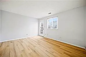 1314 Peabody DR, HAMPTON VA 23666 thumb 6