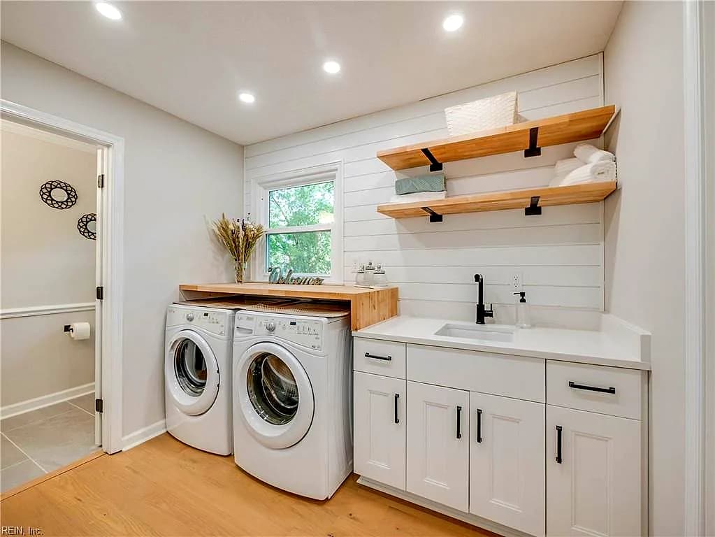101 Middlewood LN, YORKTOWN VA 23692 thumb 6