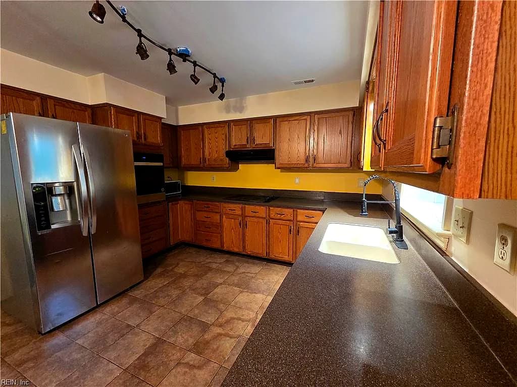 553 Broad Bend CIR, CHESAPEAKE VA 23320 thumb 11