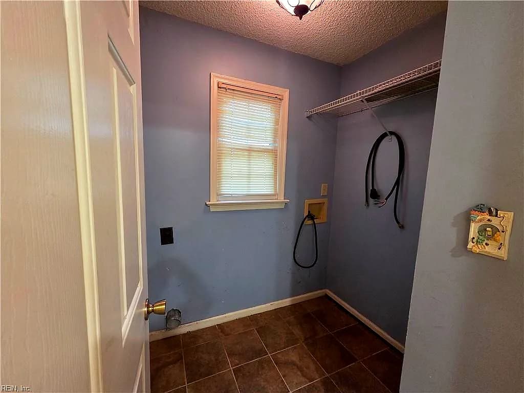 553 Broad Bend CIR, CHESAPEAKE VA 23320 thumb 8