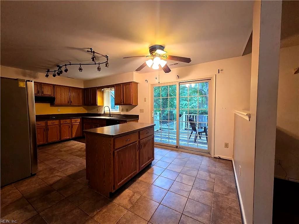 553 Broad Bend CIR, CHESAPEAKE VA 23320 thumb 10
