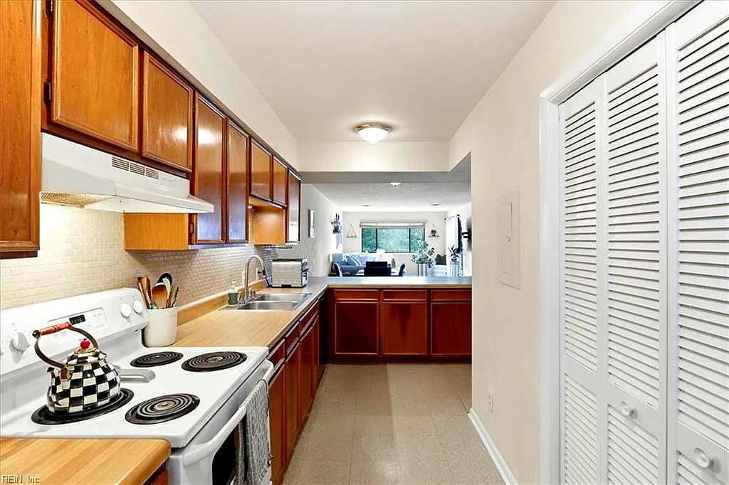 3200 Lynnhaven DR #203, VIRGINIA BEACH VA 23451 thumb 8