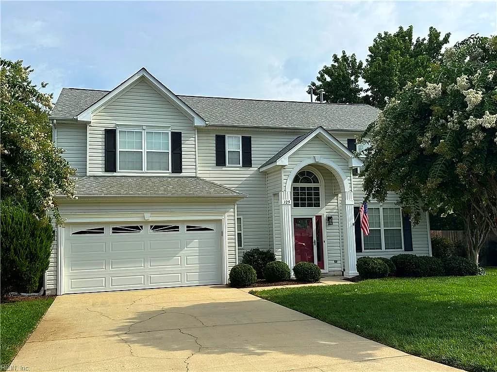 325 Calvary WAY, SMITHFIELD VA 23430 - Main photo