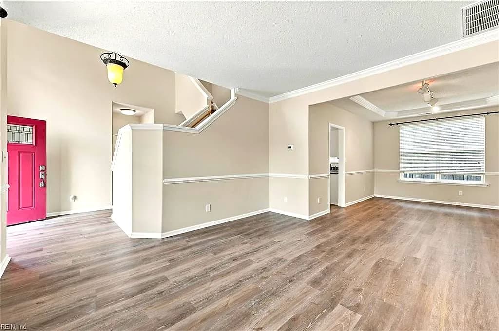 325 Calvary WAY, SMITHFIELD VA 23430 - Photo 4