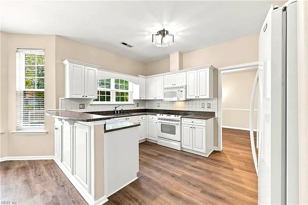 325 Calvary WAY, SMITHFIELD VA 23430 thumb 9