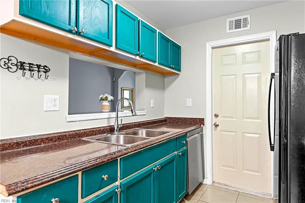 1243 Damyien ARCH, CHESAPEAKE VA 23320 thumb 8