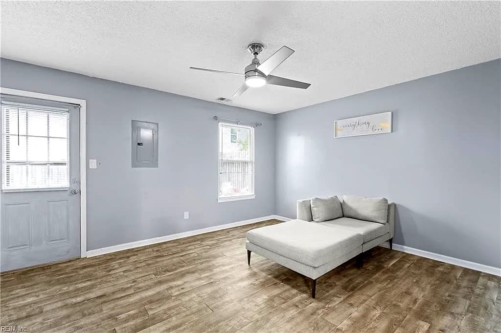 1243 Damyien ARCH, CHESAPEAKE VA 23320 thumb 9
