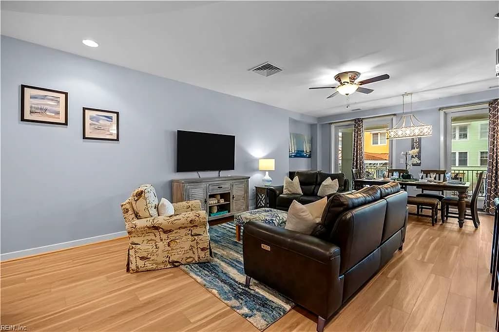 3700 Sandpiper RD #102A, VIRGINIABEACH VA 23456 - Photo 4