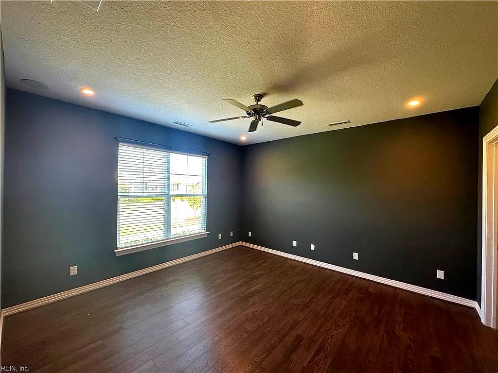 2212 Martlet LN, VIRGINIABEACH VA 23456 thumb 8