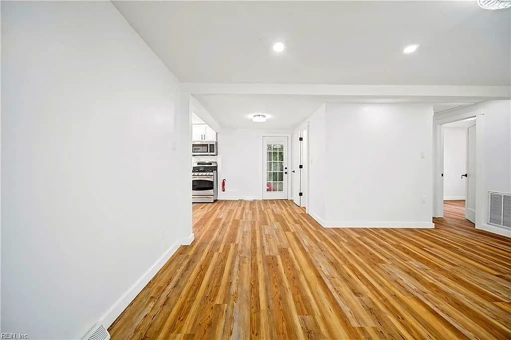 3109 Elliott AVE, PORTSMOUTH VA 23702 thumb 12