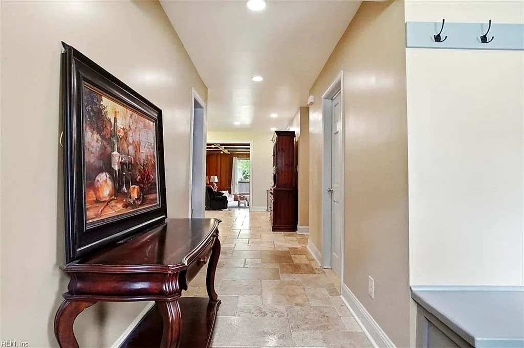 2105 Sterling Point DR, PORTSMOUTH VA 23703 thumb 7