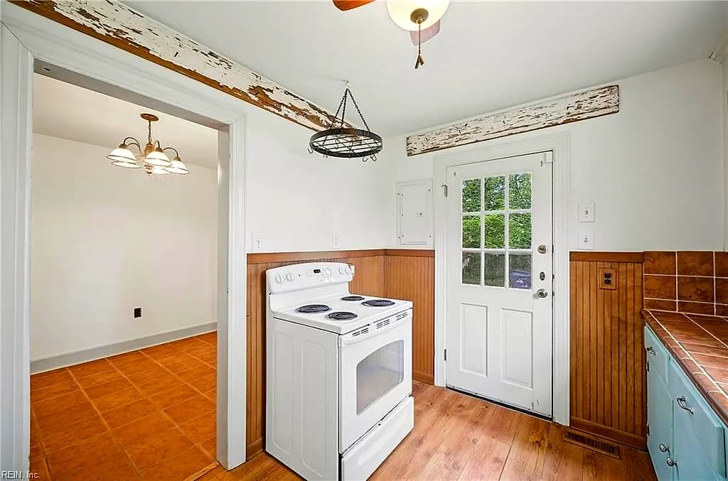4507 County ST, PORTSMOUTH VA 23707 thumb 9