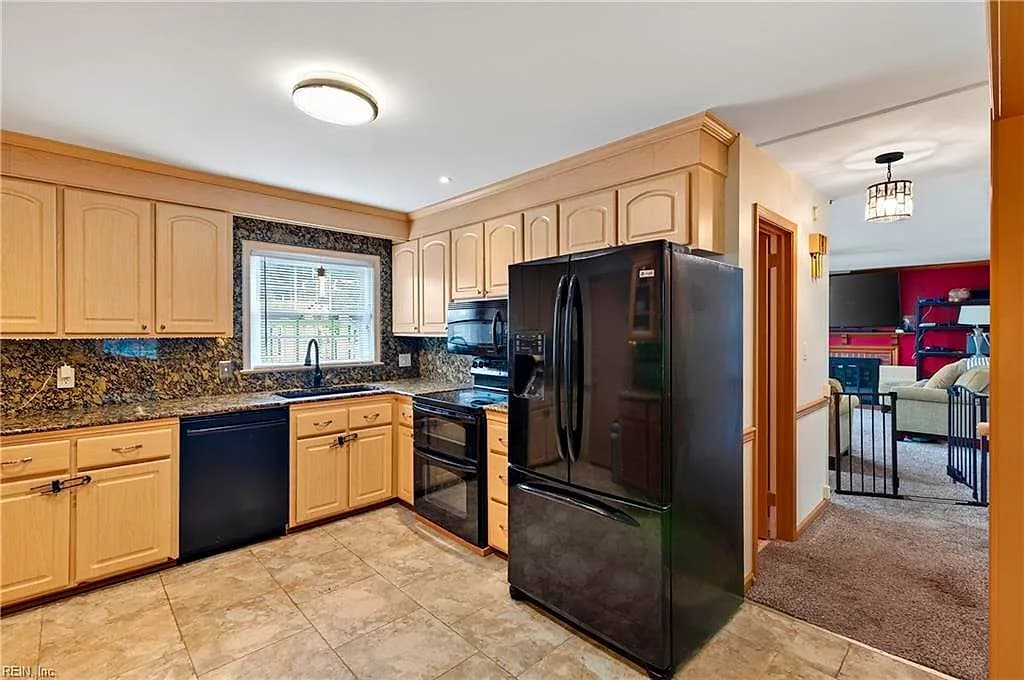 80 Croatan RD, NEWPORTNEWS VA 23606 thumb 6