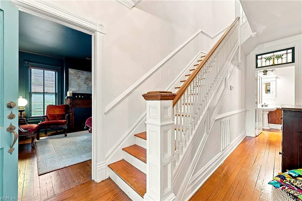 813 W Main ST, ELIZABETHCITY NC 27909 thumb 6