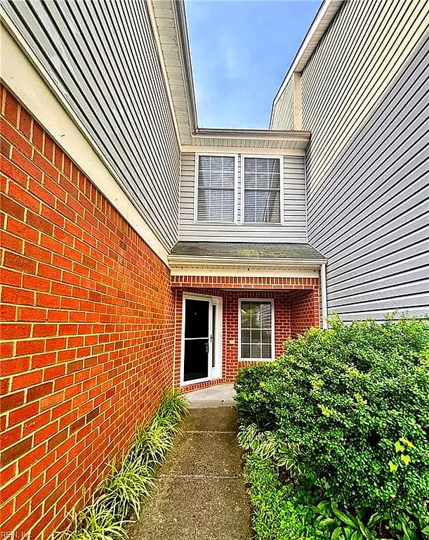 2307 Charing Cross RD, VIRGINIA BEACH VA 23456 - Photo 5