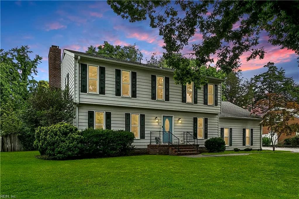 21 E Governor DR, NEWPORT NEWS VA 23602 - Photo 2