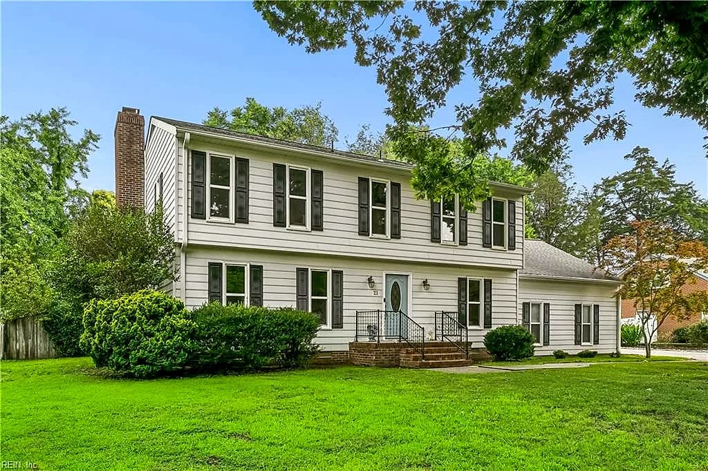 21 E Governor DR, NEWPORT NEWS VA 23602 - Photo 3