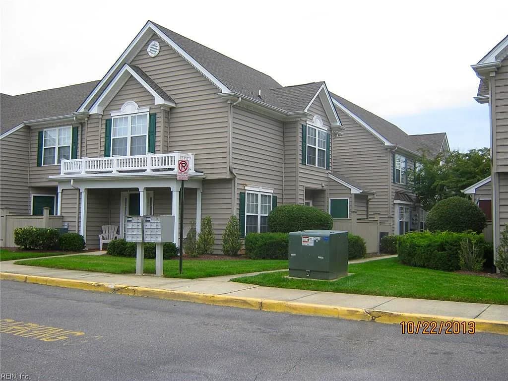 2351 Old Greenbrier RD, CHESAPEAKE VA 23325 - Main photo