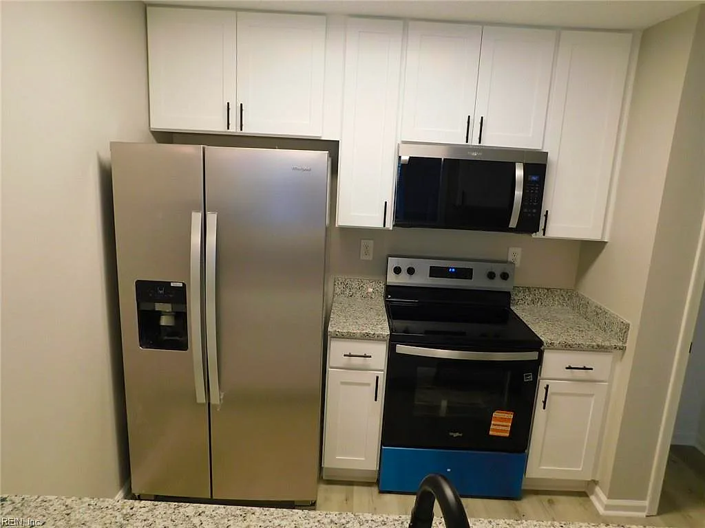 2351 Old Greenbrier RD, CHESAPEAKE VA 23325 - Photo 5