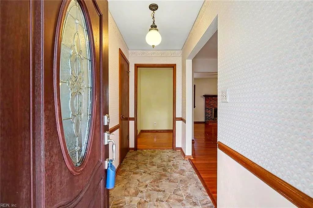 6118 Lyndhurst AVE, NORFOLK VA 23502 thumb 6
