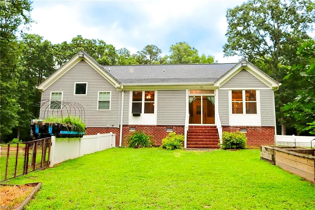 9336 Dutton RD, DUTTON VA 23050 - Photo 4