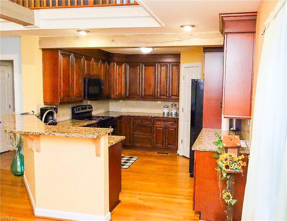 9336 Dutton RD, DUTTON VA 23050 thumb 9
