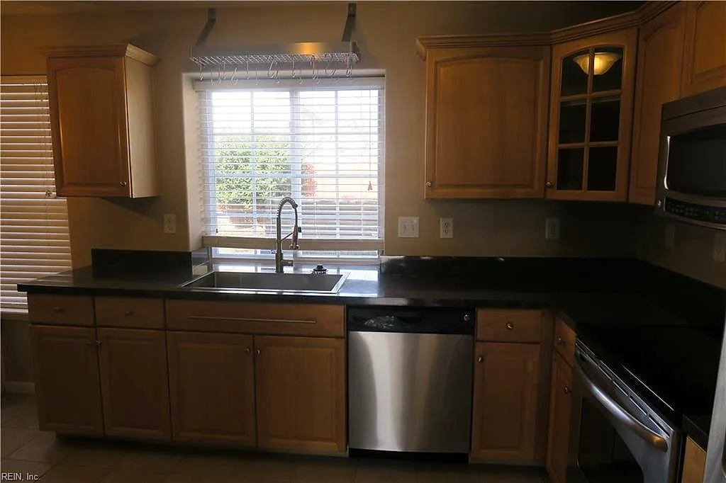 669 Pawleys ARCH, VIRGINIABEACH VA 23462 - Photo 5