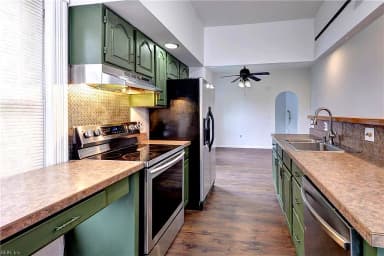 216 Beach RD, HAMPTON VA 23664 thumb 4