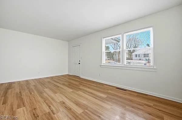 126 Ash AVE, NEWPORTNEWS VA 23607 thumb 6