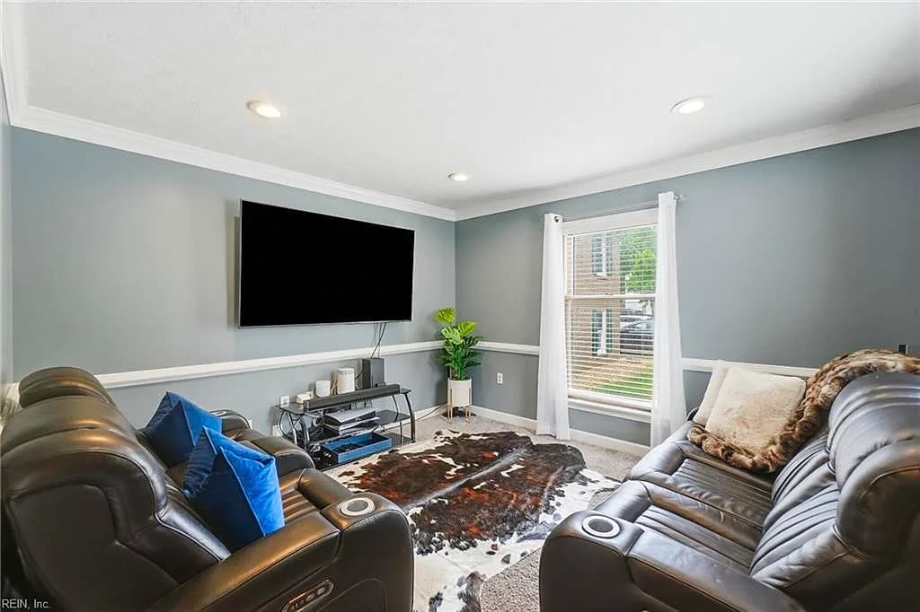 932 Elton Hall CIR, NEWPORT NEWS VA 23608 - Photo 4